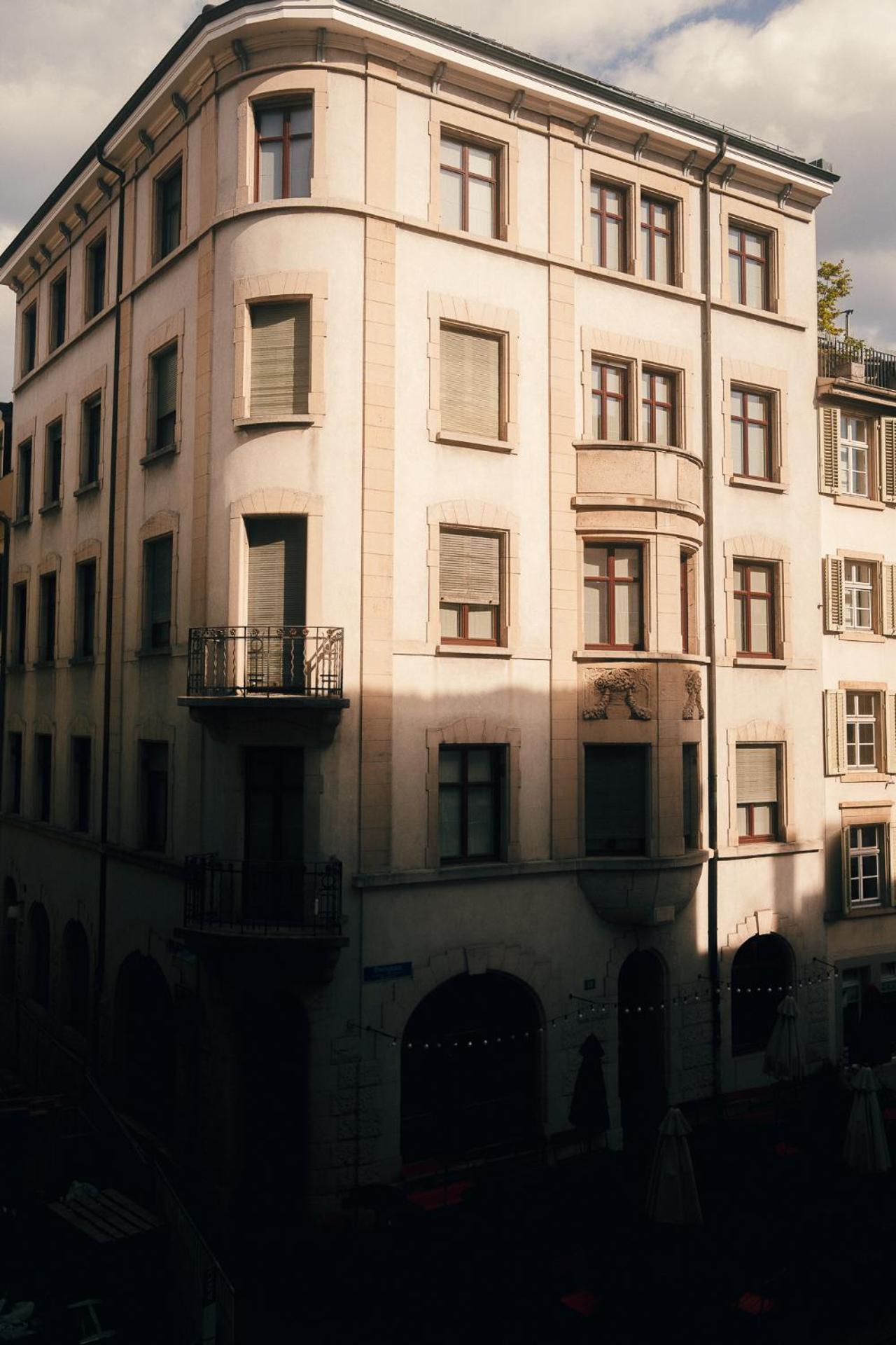 Consum Boutique Hotel Basel Exterior photo